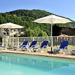 T3 Duplex Village Geolia Geniez D'olt Avec 2 Piscines Chauffée * Saint-Geniez-dʼOlt
