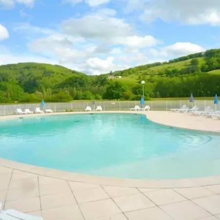 Prázdninový dům T3 La Savane Geniez D'olt 2 Piscines Chauffees Dans Charmante De Saint-Geniez-dʼOlt