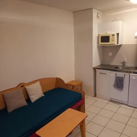 T3 La Savane Geniez D'olt 2 Piscines Chauffees Dans Charmante De