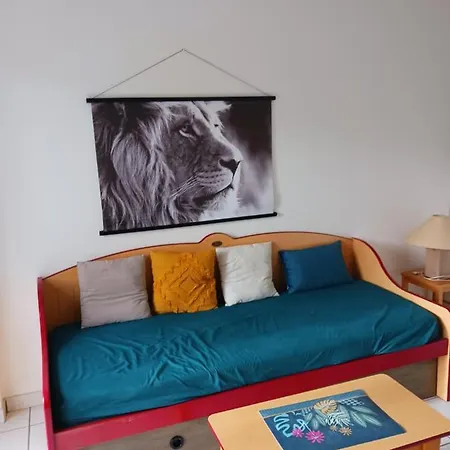 Holiday home T3 La Savane Geniez D'olt 2 Piscines Chauffees Dans Charmante De *
