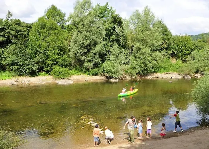 펜션 T3 La Savane Geniez D'olt 2 Piscines Chauffees Dans Charmante De *