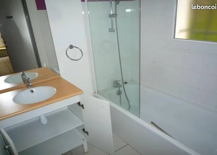 T3 La Savane Geniez D'olt 2 Piscines Chauffees Dans Charmante De * Saint-Geniez-dʼOlt